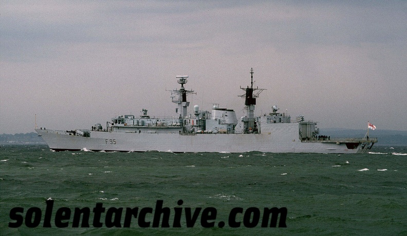 HMS LONDON 4.jpg