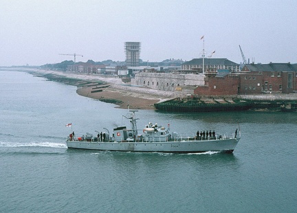 HMS DEE