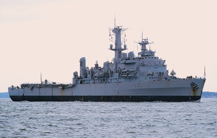 HMS FEARLESS 4